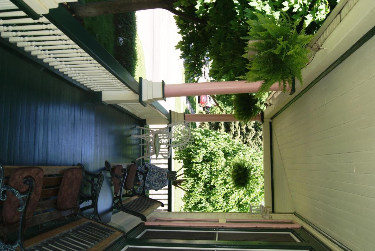 Ye Olde Walkerville Bed & Breakfast Γουίντσορ Εξωτερικό φωτογραφία
