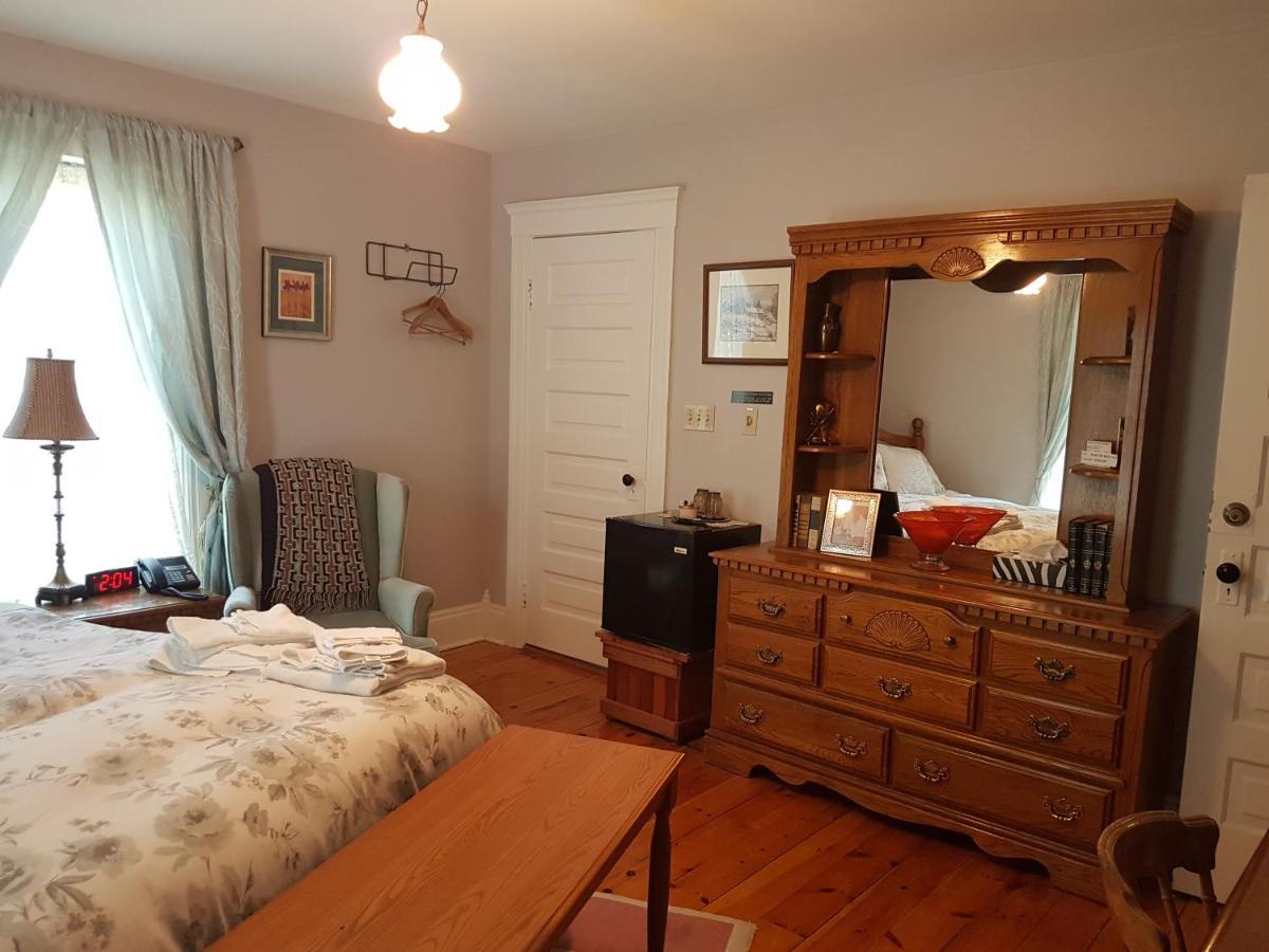 Ye Olde Walkerville Bed & Breakfast Γουίντσορ Εξωτερικό φωτογραφία