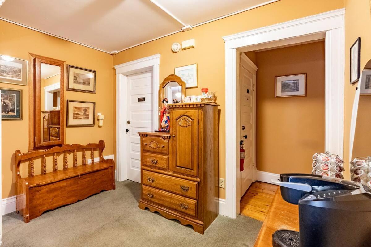 Ye Olde Walkerville Bed & Breakfast Γουίντσορ Εξωτερικό φωτογραφία
