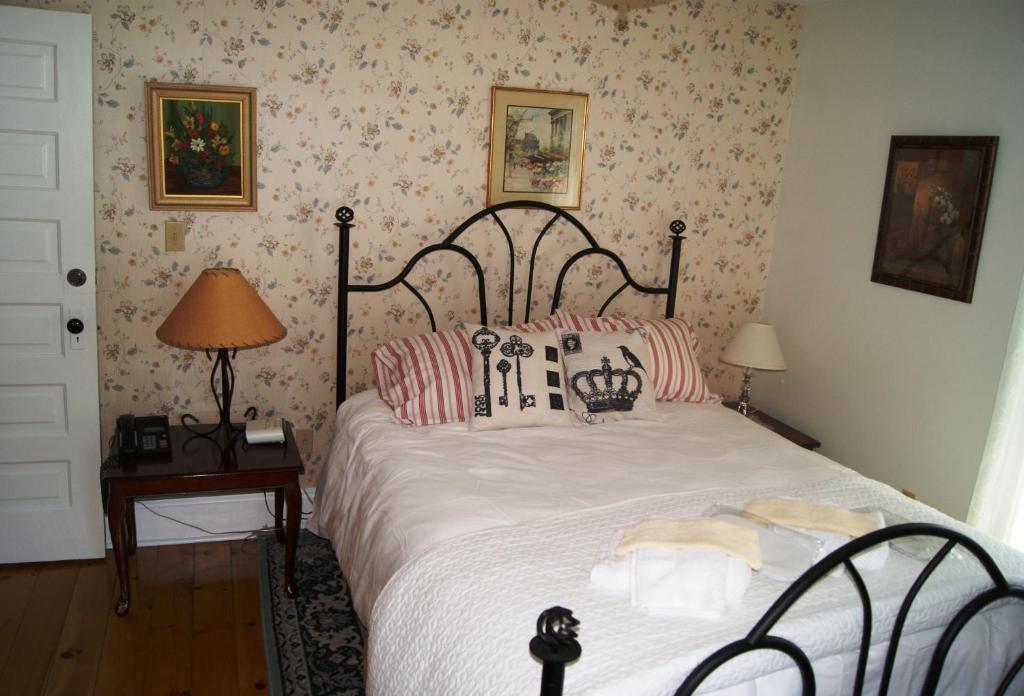 Ye Olde Walkerville Bed & Breakfast Γουίντσορ Δωμάτιο φωτογραφία