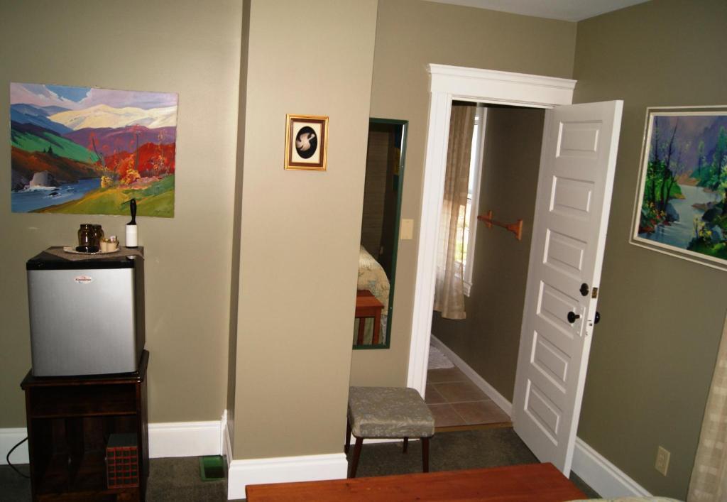 Ye Olde Walkerville Bed & Breakfast Γουίντσορ Δωμάτιο φωτογραφία